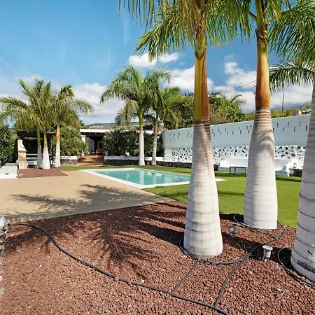 Slow Life The Palms Villa *